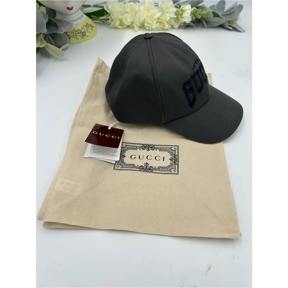Men's Gucci cotton canvas embroidered logo baseball cap size medium adjustable